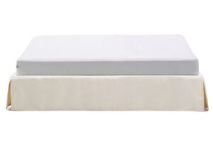 Kave Home Bílá dvoulůžková postel Jaira 180 x 200 cm