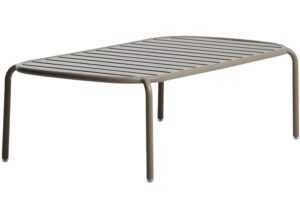 Kave Home Béžový kovový zahradní stolek Joncols 113 x 65 cm